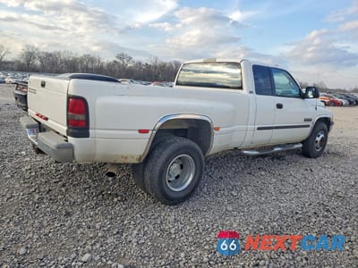 Trzecie zdjęcie samochodu z tyłu: 2001 DODGE RAM 3500 VIN:1B7MC33681J558930 - miniatura