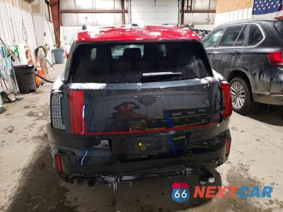 Zdjęcie 6 z 13 samochodu: 2025 MINI COUNTRYMAN JCW ALL4 VIN:WMZ33GA07S7P79242 - miniatura