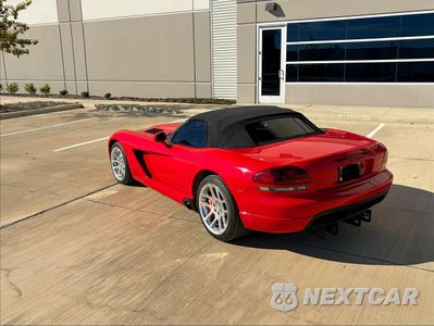 Trzecie zdjęcie samochodu z tyłu: 2004 DODGE VIPER SRT-10 VIN:1B3JZ65Z74V100319 - miniatura