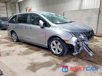 Czwarte zdjęcie samochodu z boku: 2019 HONDA ODYSSEY EX VIN:5FNRL6H51KB084058 - miniatura
