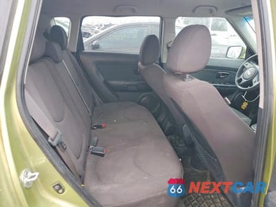 Zdjęcie 10 z 11 samochodu: 2012 KIA SOUL BASE VIN:KNDJT2A5XC7451949 - miniatura