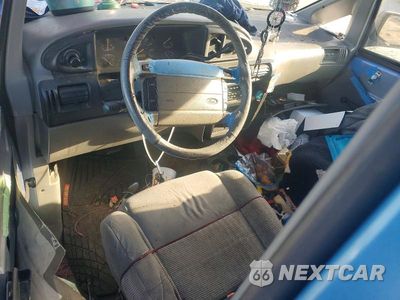 Zdjęcie 8 z 12 samochodu: 1994 FORD AEROSTAR VIN:1FMDA31X4RZB22974 - miniatura
