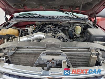 Zdjęcie 12 z 13 samochodu: 2002 CHEVROLET TAHOE C1500 VIN:1GNEC13V22R181571 - miniatura