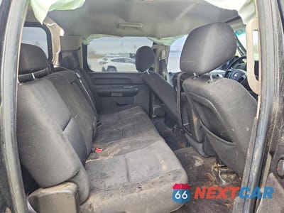 Zdjęcie 10 z 12 samochodu: 2011 CHEVROLET SILVERADO K1500 LS VIN:3GCPKREA4BG223350 - miniatura