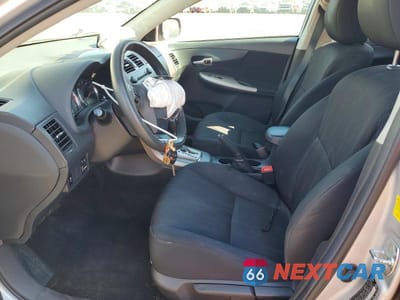 Zdjęcie 7 z 12 samochodu: 2011 TOYOTA COROLLA S VIN:2T1BU4EE0BC598284 - miniatura