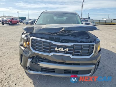 Piąte zdjęcie samochodu w środku: 2024 KIA TELLURIDE S VIN:5XYP64GC4RG412403 - miniatura