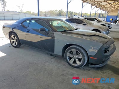 Czwarte zdjęcie samochodu z boku: 2019 DODGE CHALLENGER SXT VIN:2C3CDZAG3KH677113 - miniatura