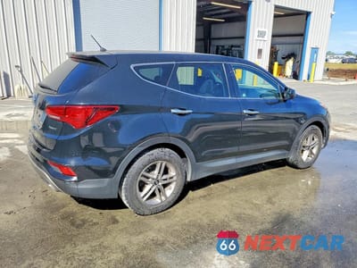 Trzecie zdjęcie samochodu z tyłu: 2018 HYUNDAI SANTA FE SPORT 2.4L VIN:5NMZT3LBXJH082155 - miniatura