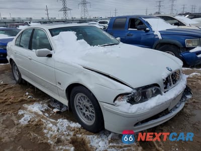 Czwarte zdjęcie samochodu z boku: 2001 BMW 525I VIN:WBADT43431GF56360 - miniatura