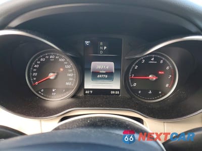 Zdjęcie 9 z 11 samochodu: 2018 MERCEDES-BENZ GLC 300 VIN:WDC0G4JB2JV067961 - miniatura