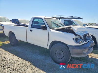 Czwarte zdjęcie samochodu z boku: 2000 TOYOTA TUNDRA BASE VIN:5TBJN3215YS085383 - miniatura