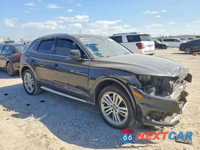 Czwarte zdjęcie samochodu z boku: 2019 AUDI Q5 PREMIUM PLUS VIN:WA1BNAFY1K2069682 - miniatura