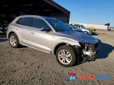 Czwarte zdjęcie samochodu z boku: 2023 AUDI Q5 PREMIUM 45 VIN:WA1GAAFY6P2061991 - miniatura