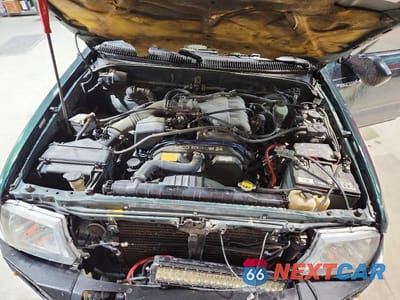 Zdjęcie 11 z 12 samochodu: 2000 TOYOTA TACOMA V6 VIN:4TAWN72N1YZ655137 - miniatura