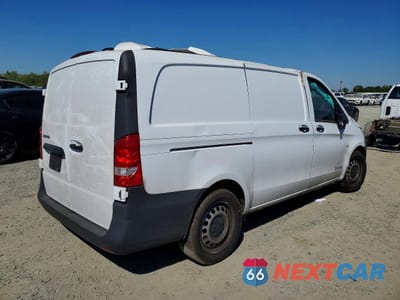 Trzecie zdjęcie samochodu z tyłu: 2022 MERCEDES-BENZ METRIS VIN:W1YV0BEYXN4151343 - miniatura