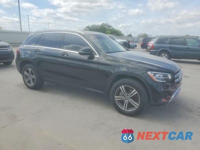 Czwarte zdjęcie samochodu z boku: 2020 MERCEDES-BENZ GLC 300 VIN:WDC0G8DB7LF714807 - miniatura