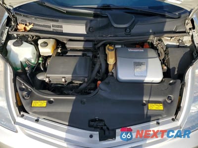 Zdjęcie 11 z 12 samochodu: 2004 TOYOTA PRIUS BASE VIN:JTDKB20UX40017461 - miniatura