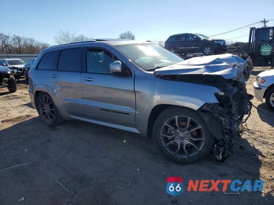 Czwarte zdjęcie samochodu z boku: 2021 JEEP GRAND CHEROKEE OVERLAND VIN:1C4RJFCG0MC586591 - miniatura