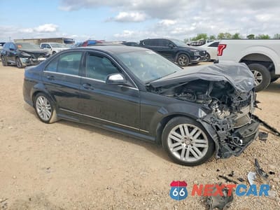 Czwarte zdjęcie samochodu z boku: 2008 MERCEDES-BENZ C 300 4MATIC VIN:WDDGF81XX8F187012 - miniatura