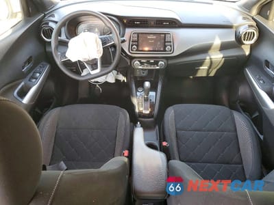 Zdjęcie 8 z 14 samochodu: 2020 NISSAN KICKS SV VIN:3N1CP5CVXLL570871 - miniatura
