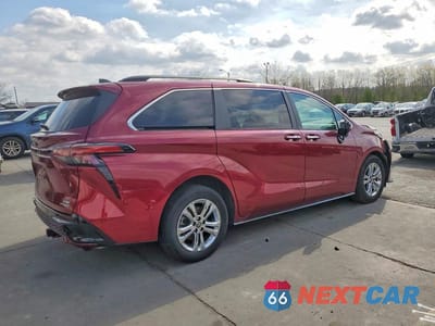 Trzecie zdjęcie samochodu z tyłu: 2022 TOYOTA SIENNA XSE 7-PASSENGER VIN:5TDXSKFC2NS062848 - miniatura
