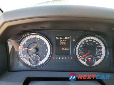 Zdjęcie 9 z 13 samochodu: 2019 RAM 1500 CLASSIC SLT VIN:3C6RR6LT9KG704516 - miniatura