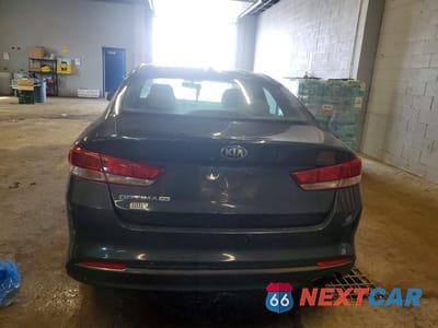 Zdjęcie 6 z 11 samochodu: 2016 KIA OPTIMA LX VIN:KNAGT4L37G5072228 - miniatura
