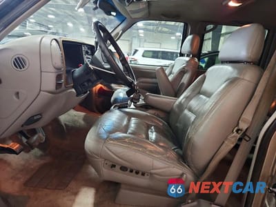 Zdjęcie 7 z 12 samochodu: 1998 GMC YUKON VIN:1GKEK13R3WJ707861 - miniatura