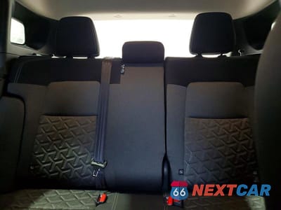 Zdjęcie 10 z 13 samochodu: 2025 NISSAN KICKS SV VIN:3N8AP6CB1SL394621 - miniatura