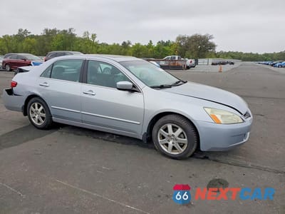 Czwarte zdjęcie samochodu z boku: 2005 HONDA ACCORD EX VIN:1HGCM66595A050776 - miniatura