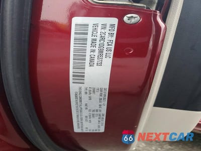 Zdjęcie 14 z 14 samochodu: 2021 CHRYSLER VOYAGER LXI VIN:2C4RC1DG9MR537733 - miniatura