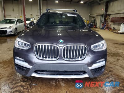 Piąte zdjęcie samochodu w środku: 2018 BMW X3 XDRIVE30I VIN:5UXTR9C56JLD63807 - miniatura