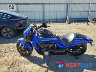 Trzecie zdjęcie samochodu z tyłu: 2017 SUZUKI VZR1800 VIN:JS1VY53A3H2100247 - miniatura