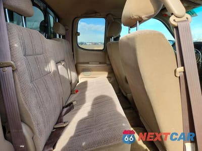 Zdjęcie 10 z 12 samochodu: 2001 TOYOTA TUNDRA SR5 VIN:5TBBT44171S145585 - miniatura