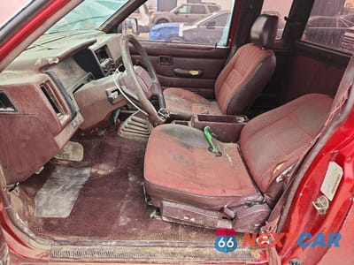 Zdjęcie 7 z 12 samochodu: 1993 NISSAN TRUCK BASE VIN:1N6SD16S3PC396829 - miniatura