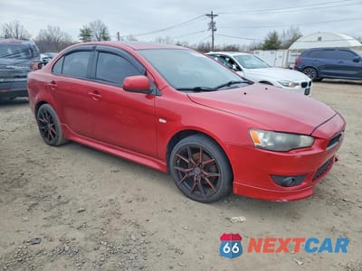 Czwarte zdjęcie samochodu z boku: 2010 MITSUBISHI LANCER GTS VIN:JA32U8FW5AU013231 - miniatura