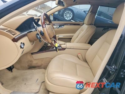 Zdjęcie 7 z 11 samochodu: 2013 MERCEDES-BENZ S 550 4MATIC VIN:WDDNG9EB7DA510089 - miniatura