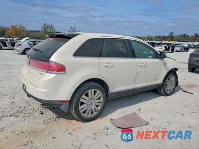 Trzecie zdjęcie samochodu z tyłu: 2008 LINCOLN MKX VIN:2LMDU68C18BJ27597 - miniatura