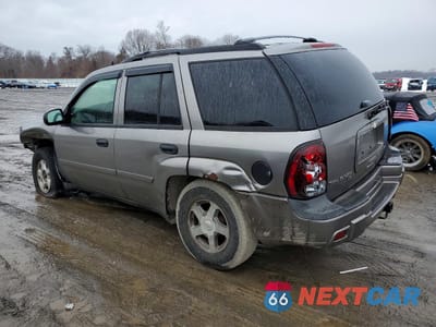Drugie zdjęcie samochodu z przodu: 2006 CHEVROLET TRAILBLAZER LS VIN:1GNDT13S162138193 - miniatura
