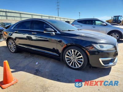 Czwarte zdjęcie samochodu z boku: 2019 LINCOLN MKZ VIN:3LN6L5A94KR613247 - miniatura