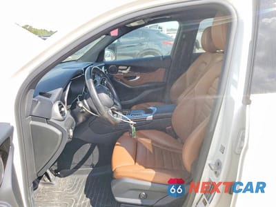 Zdjęcie 7 z 13 samochodu: 2022 MERCEDES-BENZ GLC 300 4MATIC VIN:W1N0G8EBXNV365387 - miniatura