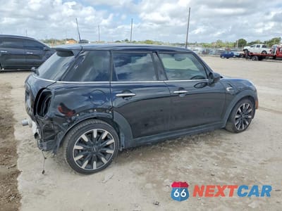 Trzecie zdjęcie samochodu z tyłu: 2020 MINI COOPER VIN:WMWXU7C09L2M39419 - miniatura