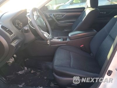 Zdjęcie 7 z 13 samochodu: 2016 NISSAN ALTIMA 2.5 S VIN:1N4AL3AP5GN351045 - miniatura