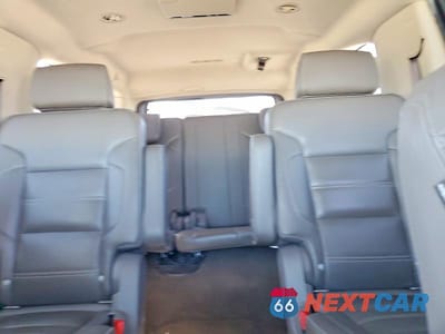 Zdjęcie 10 z 13 samochodu: 2017 GMC YUKON XL DENALI VIN:1GKS2HKJ6HR263080 - miniatura