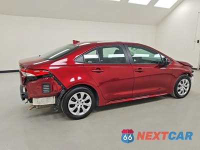 Trzecie zdjęcie samochodu z tyłu: 2024 TOYOTA COROLLA LE VIN:5YFB4MDE1RP160191 - miniatura