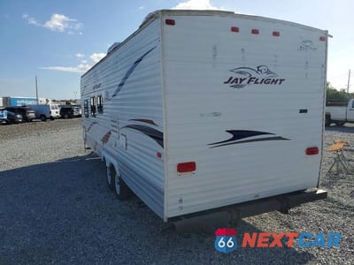 Trzecie zdjęcie samochodu z tyłu: 2011 JAYCO JAY FLIGHT CAMPER VIN:1UJBJ0BN0B18B0462 - miniatura