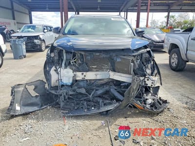 Piąte zdjęcie samochodu w środku: 2018 TOYOTA HIGHLANDER LIMITED VIN:5TDDZRFH7JS843345 - miniatura