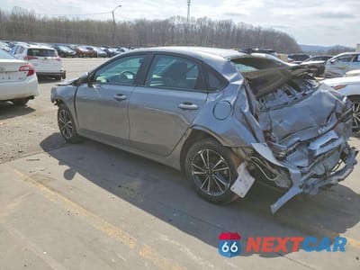 Drugie zdjęcie samochodu z przodu: 2024 KIA FORTE LXS VIN:3KPF24AD5RE765870 - miniatura