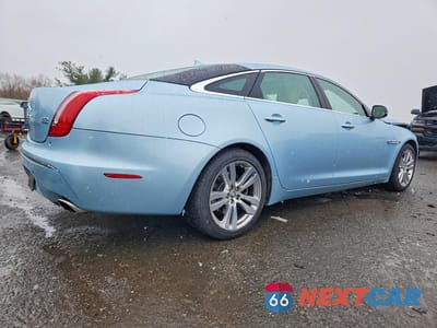 Trzecie zdjęcie samochodu z tyłu: 2013 JAGUAR XJL PORTFOLIO VIN:SAJWJ2GD1D8V53034 - miniatura