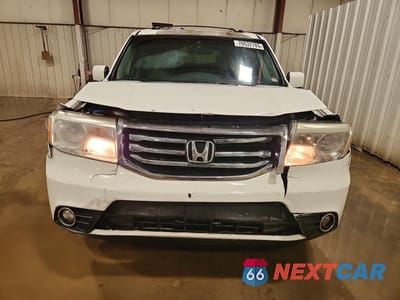 Piąte zdjęcie samochodu w środku: 2015 HONDA PILOT EXL VIN:5FNYF4H57FB008051 - miniatura